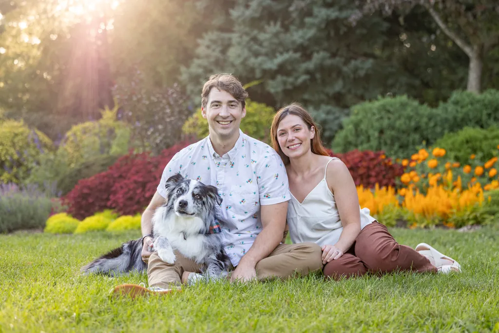 What not to wear when posing with your dog - avoid restrictive clothing that makes it hard to sit/bend down in